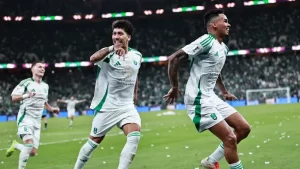 الأهلي فاز في 11 مباراة وتعادل مرة